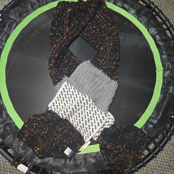 Coco + Carmen Vibrant Knit Scarf - Picture 1 of 4